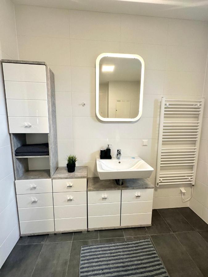 Living Kalsdorf - Selfcheckin Appartamento Kalsdorf bei Graz Esterno foto